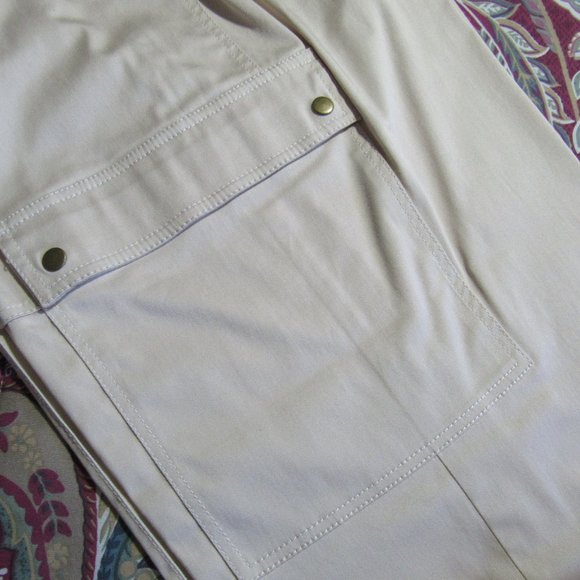 NWT ABstudio KACKI  PANTS SIZE 16 - Picture 4 of 13